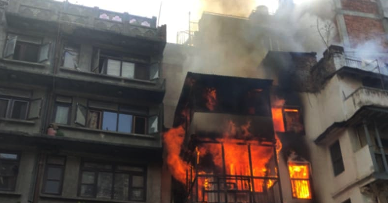 काठमाडौंको मखन गल्लीमा आगलागी हुँदा एक जनाको मृत्यु